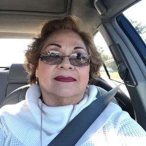 Meet your Posher, Rosa